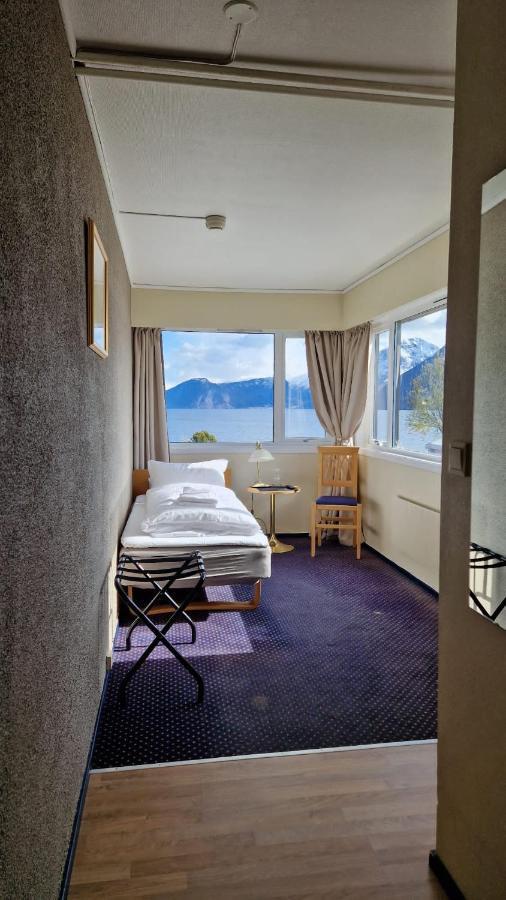 Sognefjord Hotel Hermansverk Kültér fotó