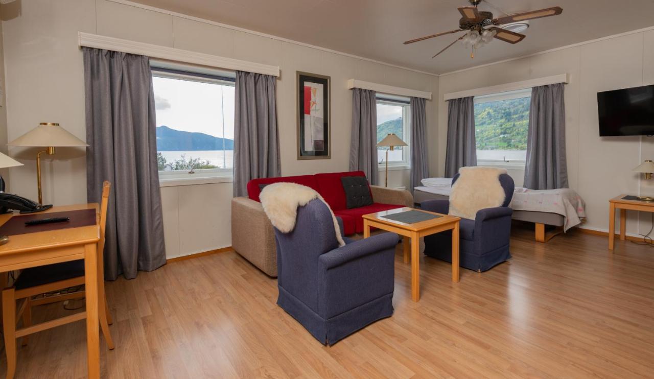 Sognefjord Hotel Hermansverk Kültér fotó
